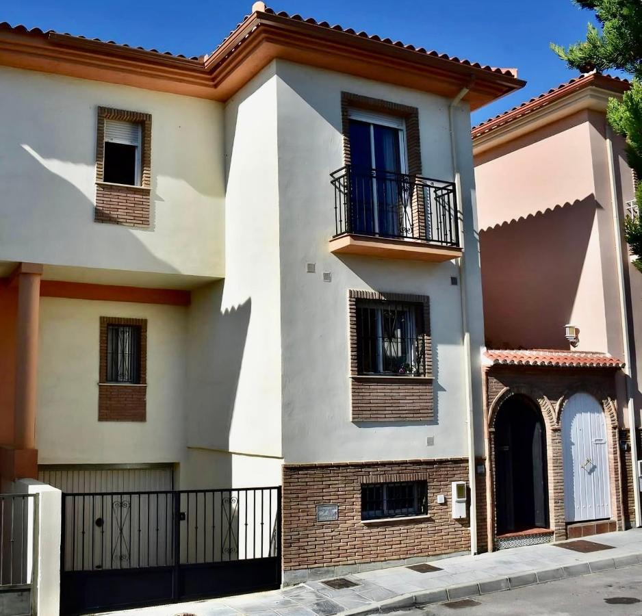 Lomalinda * Granada